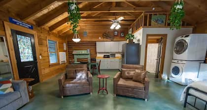 Hunters Welcome @ Lake Eufuala + Pet Friendly