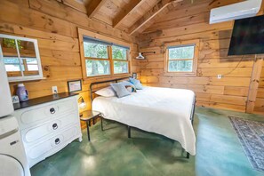 WiFi, bed sheets - Hunters Welcome @ Lake Eufuala + Pet Friendly (Checotah)