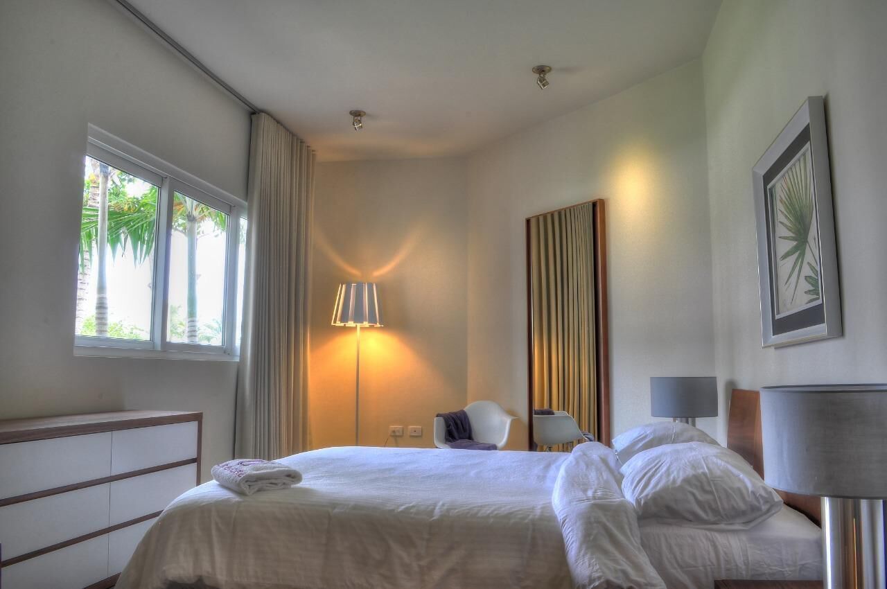 مكواة/لوح كي وواي فاي وملاءات أسرّة