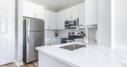 Landing | Spectacular 1BD, Clubhouse, Gym