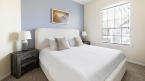 Desk, iron/ironing board, WiFi, bed sheets