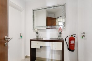 Interior - Natalina T1 Apartment with Balcony and Wi-Fi (Nazaré)