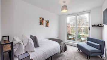 3 bedrooms, individually decorated, individually furnished, free WiFi