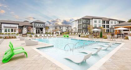 Landing | Beautiful 1BD, Clubhouse, Yoga Studio