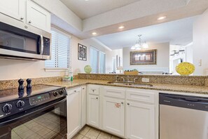 Fridge, microwave, oven, stovetop - Exclusive 2BR Retreat: Steps to Beach & Tennis (Miramar Beach)