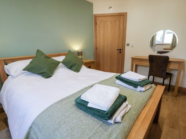 3 bedrooms, individually decorated, individually furnished, free WiFi - Beudy (Aberystwyth)