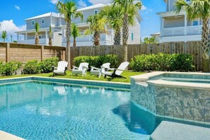 Een verwarmd zwembad