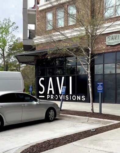 2-bedroom 2-bath Luxury Comfort apartment in  Atlanta with AC and fitness room