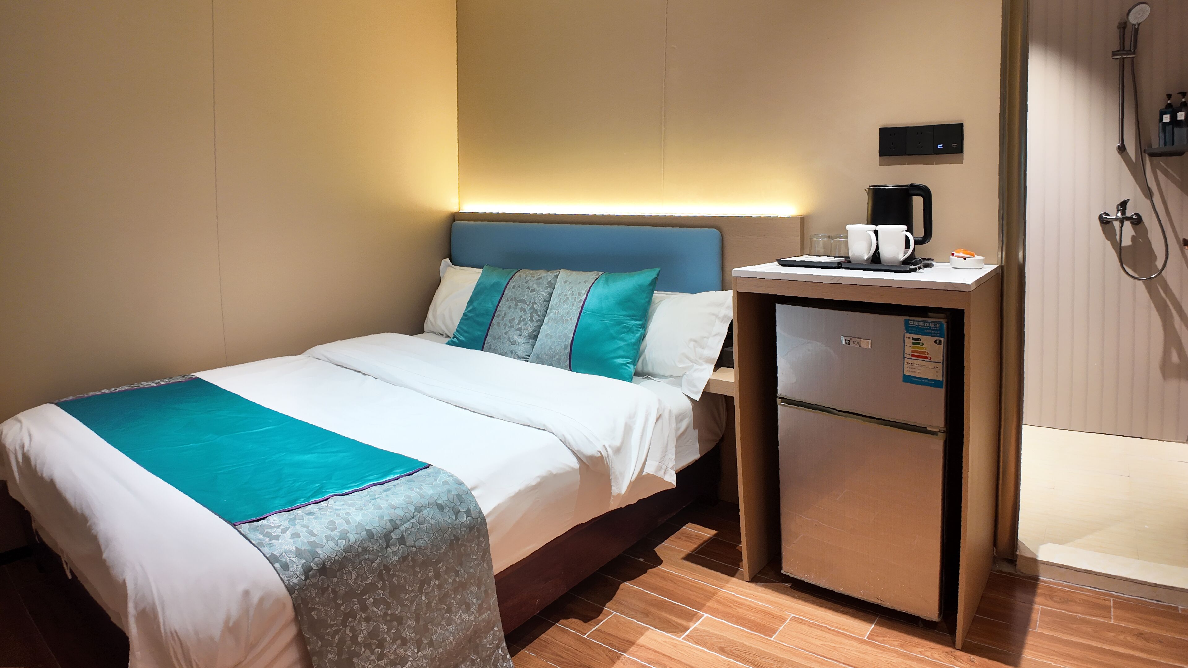 Bureau, Wi-Fi gratuit