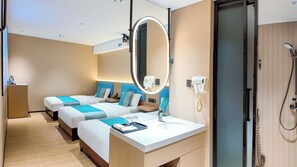 Phòng 3 tiện nghi đơn giản | Bàn, truy cập Internet không dây miễn phí 