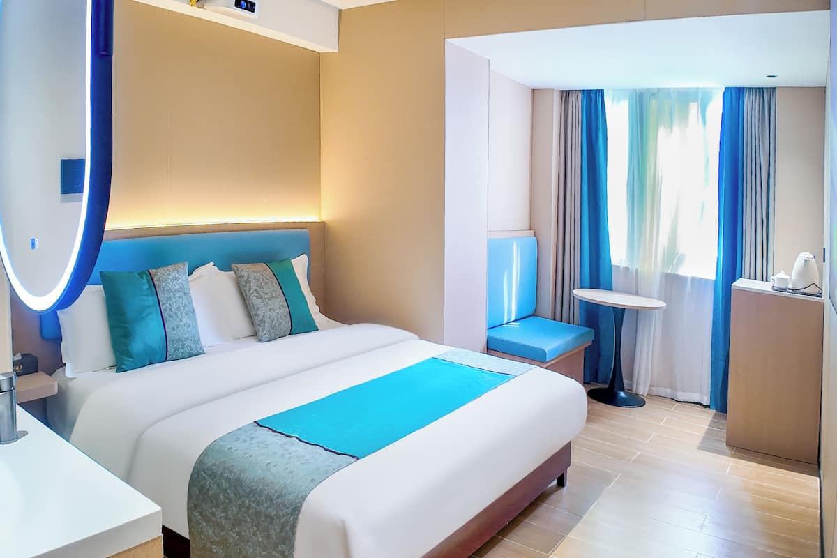 Superior Double Room | Desk, free WiFi