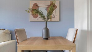 Dining - Landing | Spectacular 1BD, Gym, Pool (Leander)