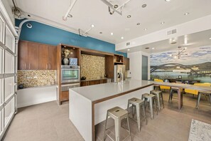 Fridge, dining tables - Landing | Beautiful 1BD, Courtyard, Gym (Austin)