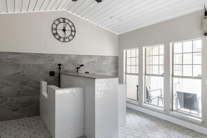 Interior - Landing | Modern 2BD, Pool, Courtyard (Austin)