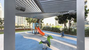 Children’s play area – outdoor
