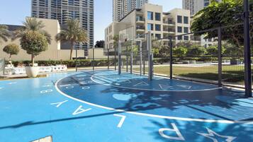 Luxury Apartment, Balcony, Canal View | Park view