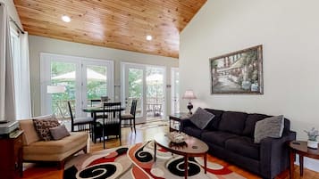 TV, fireplace, DVD player, offices