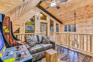 Interior - New Creekside Escape w/ Private Hot Tub & Free Attraction Tickets (Gatlinburg)