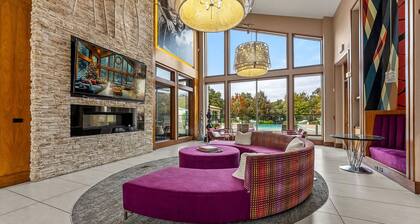 Landing | Modern 2BD, Yoga Studio, Game Room