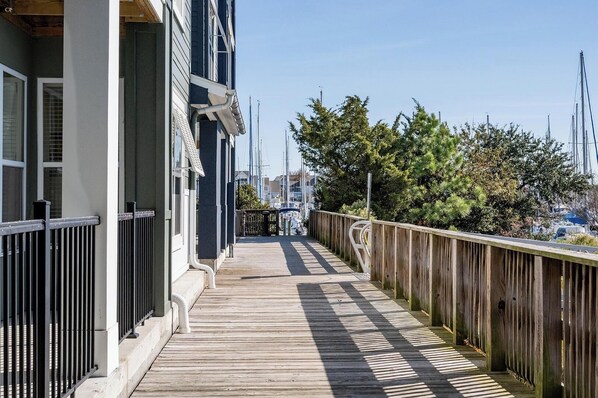 Enceinte de lâhĂ©bergement