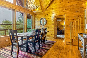 Dining - Cozy Mtn View Home, Sleeps 15, Hot Tub, Games, Gym (Sevierville)