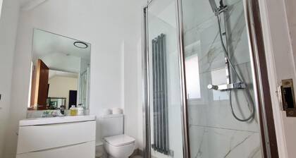 Stylish Suites with kitchenette 5