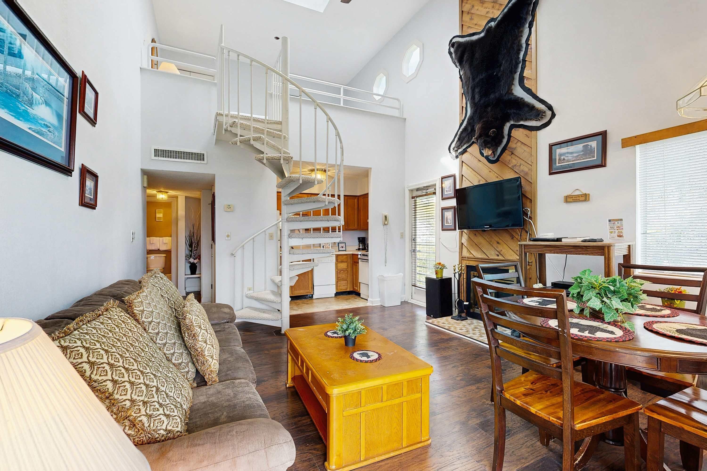 TV, fireplace, offices