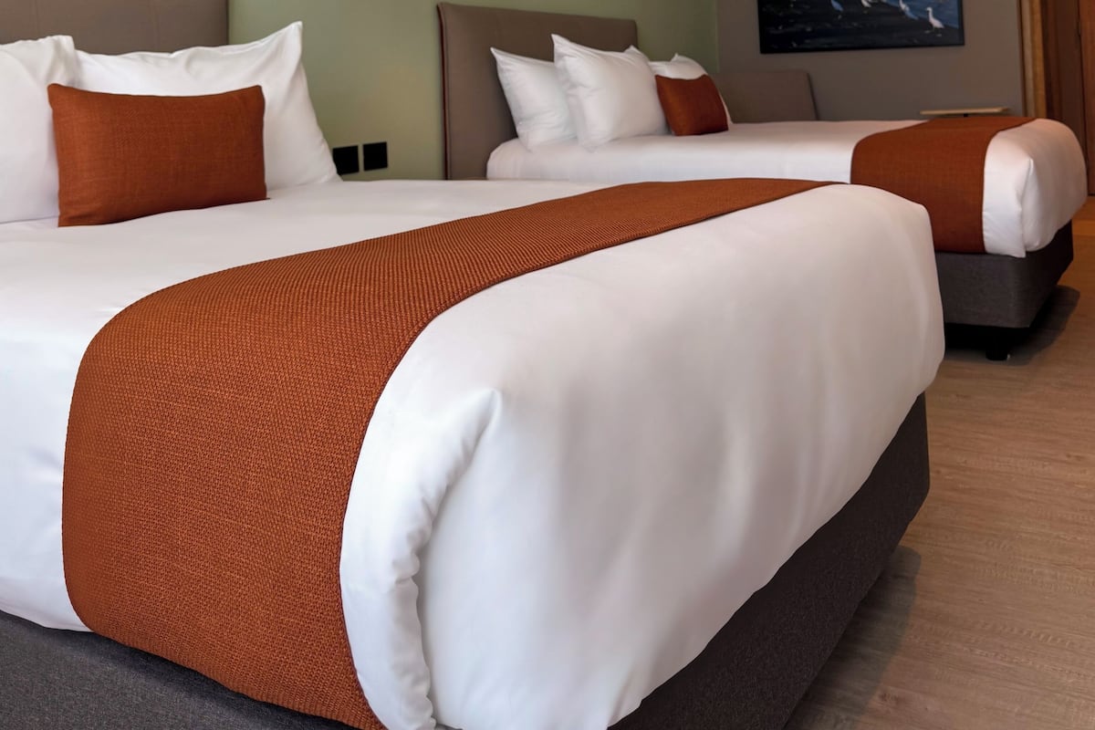 Caja de seguridad en la habitación, escritorio y wifi gratis