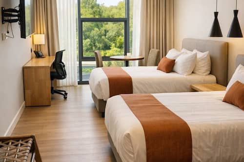 Standard Twin Room | In-room safe, desk, free WiFi