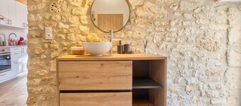 Comfortable Studio with Shared Garden, Terrace, and Wi-Fi