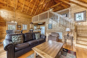 TV, fireplace, DVD player, offices