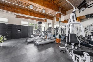 Fitness facility - Landing | Chic 1BD, Gym, Courtyard (Baltimore)