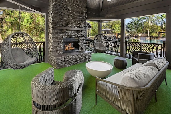 Terrace/patio - Landing | Chic 1BD, Game Room, Gym (Jacksonville)