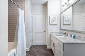 Bathroom - Landing | Modern 1BD, Game Room, Gym (Palm Bay)