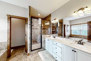 Shower, towels, shampoo