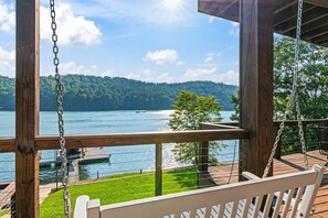 Property grounds - Lakefront Escape, Sleep 12, Dock, Hot Tub, Pool, Grill (LaFollette)