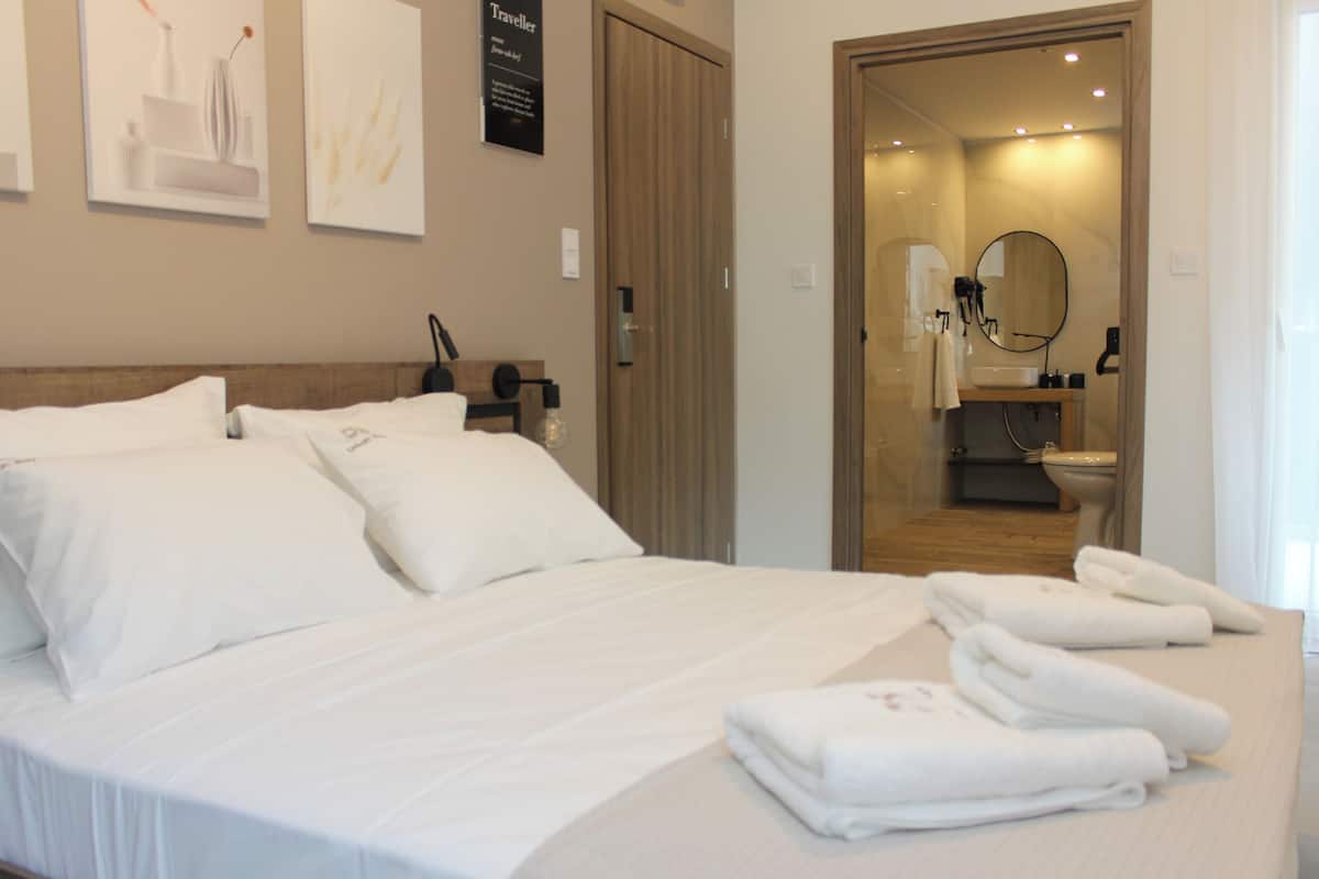 Double Room - Disability Access | Blackout drapes, soundproofing, iron/ironing board (on request)