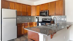 Fridge, dining tables - Landing | Amazing 2BD, Gym, Clubhouse (Hillsborough)