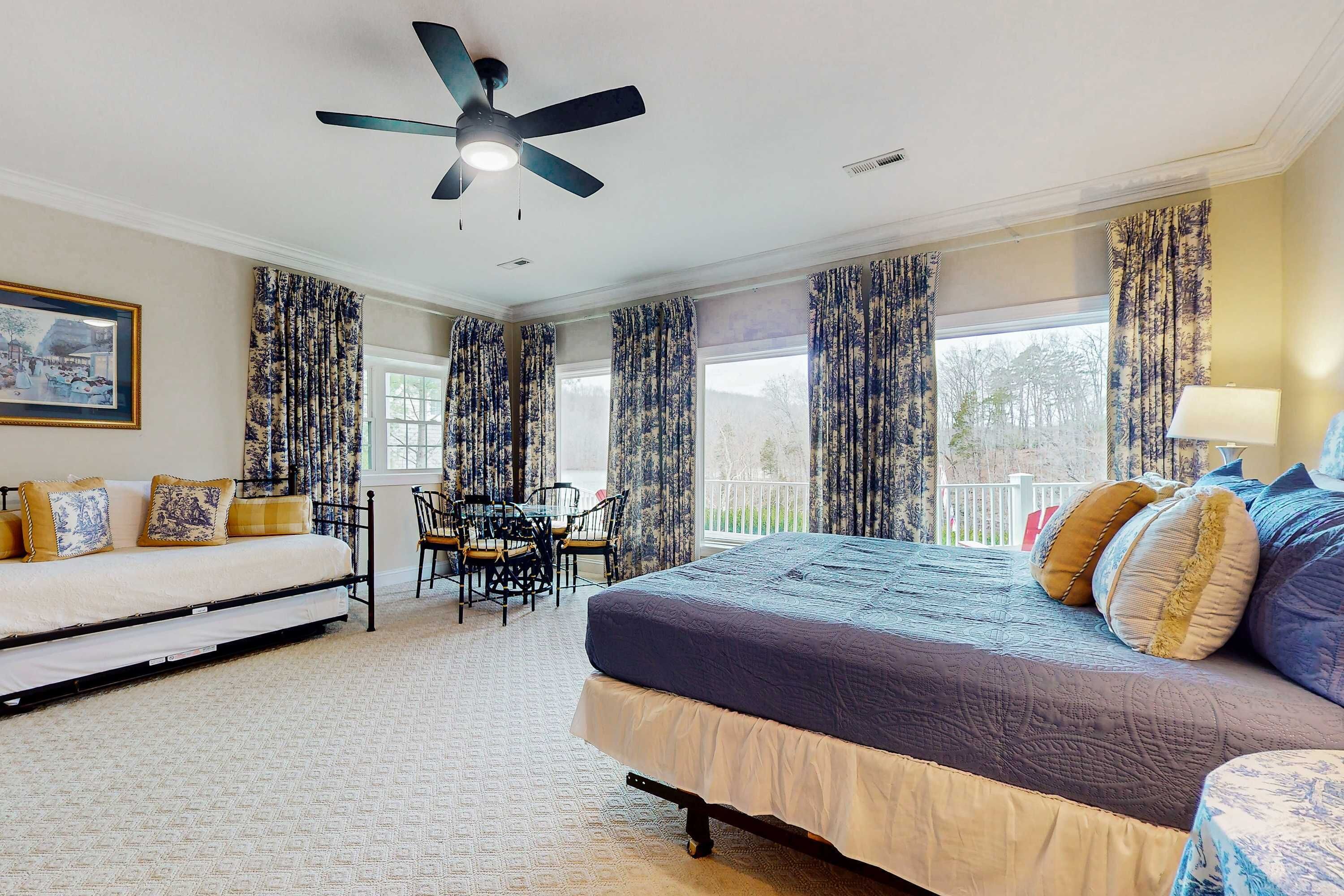 Desk, iron/ironing board, internet, bed sheets