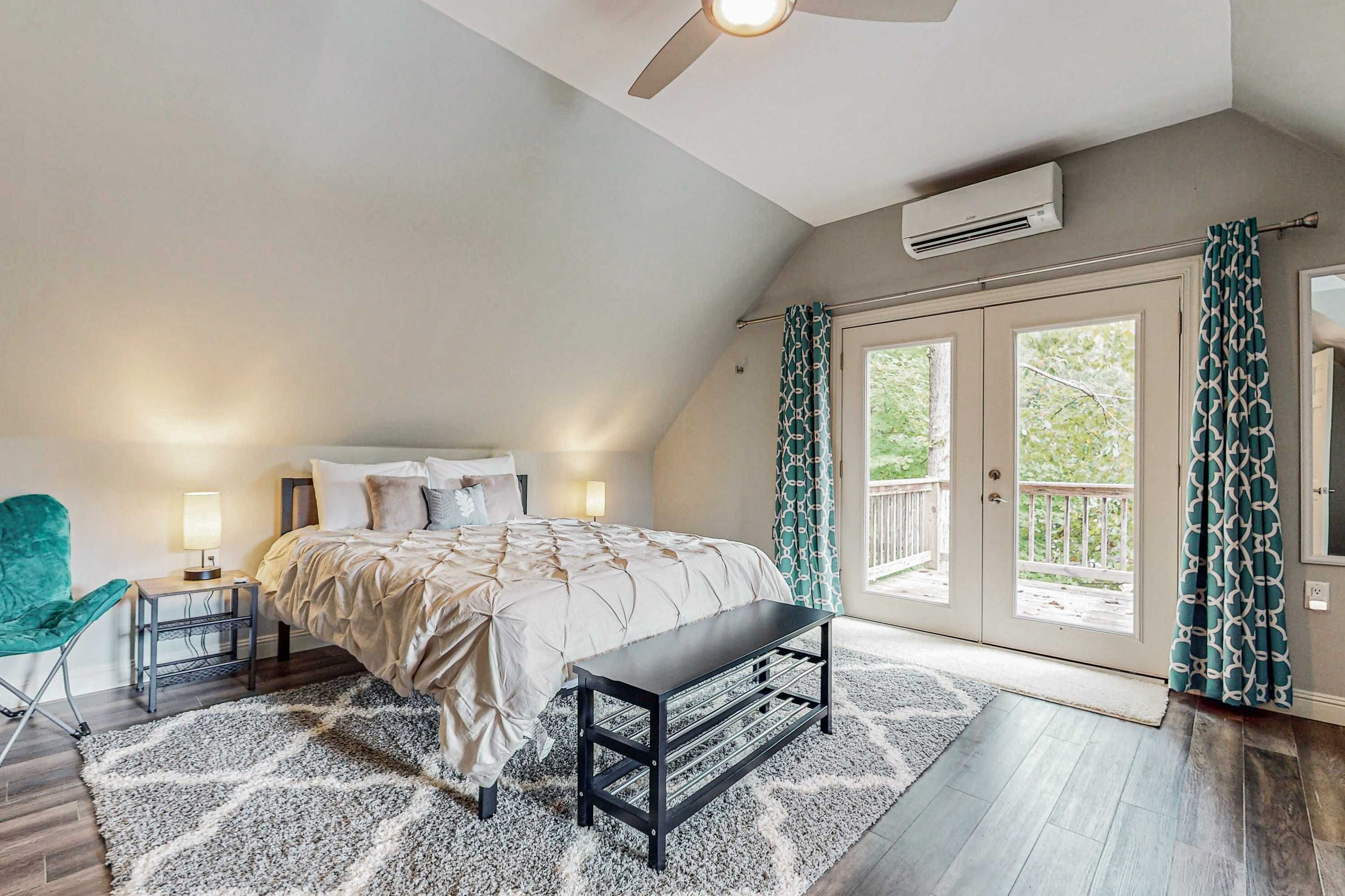 Bügeleisen/Bügelbrett, WLAN, Bettwäsche