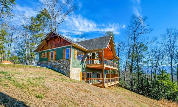 Exterior - Luxe Mtn View Cabin, Sleeps 10, Hot Tub, Game Room (Gatlinburg)