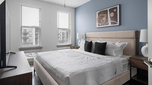 Desk, iron/ironing board, WiFi, bed sheets - Landing | Spectacular 2BD, Pool, Gym (Nashville)