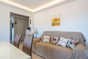 Living area - Les Antilles avec balcon et vue mer panoramique (Cannes)
