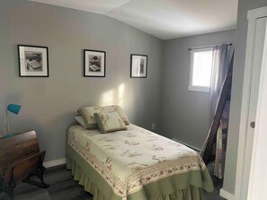 熨斗/熨衣板、免费 WiFi、床单