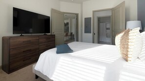 Desk, iron/ironing board, WiFi, bed sheets - Landing | Spectacular 1BD, Clubhouse, Game Room (Charlotte)