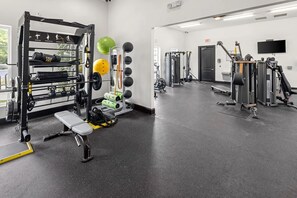Fitness facility - Landing | Stunning 2BD, Clubhouse, Gym (Concord)
