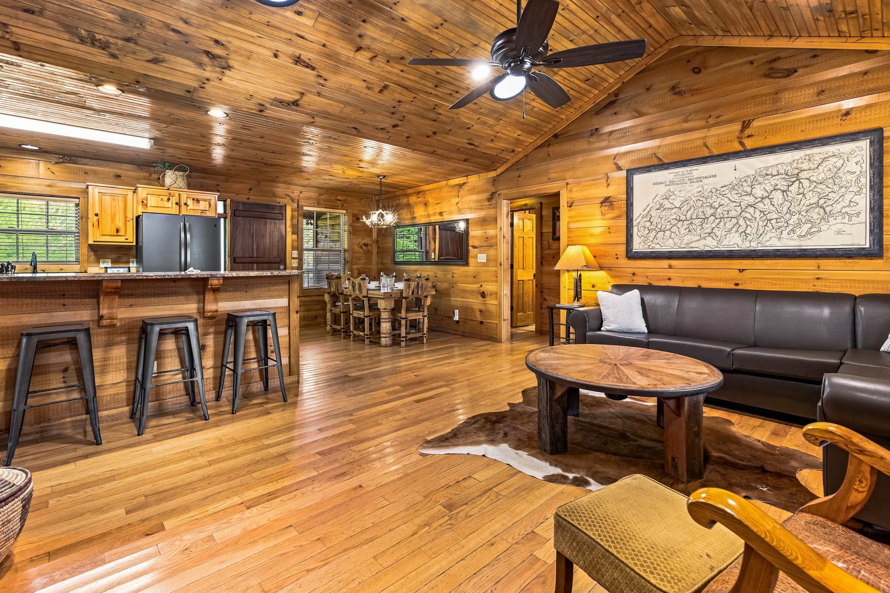 TV, fireplace, offices
