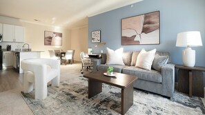 Living area - Landing | Beautiful 2BD, Clubhouse, Gym (Concord)