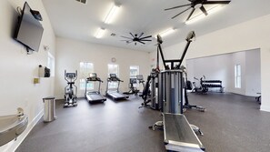Fitness facility - Landing | Spectacular 2BD, Gym, Clubhouse (Concord)