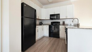 Fridge, dining tables - Landing | Spectacular 2BD, Gym, Clubhouse (Concord)